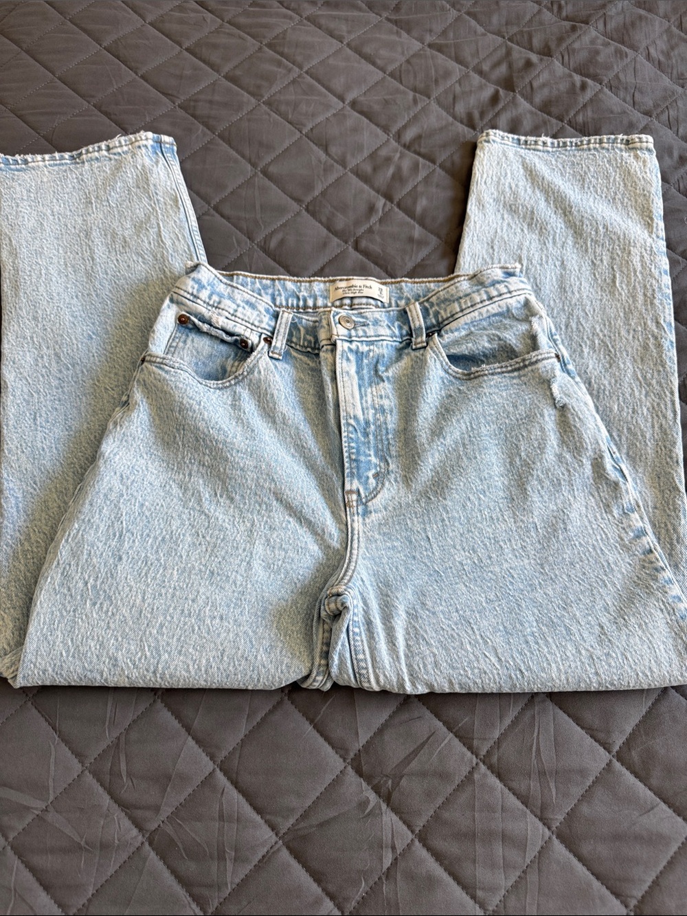 Abercrombie & Fitch 90’s straight ultra high waist